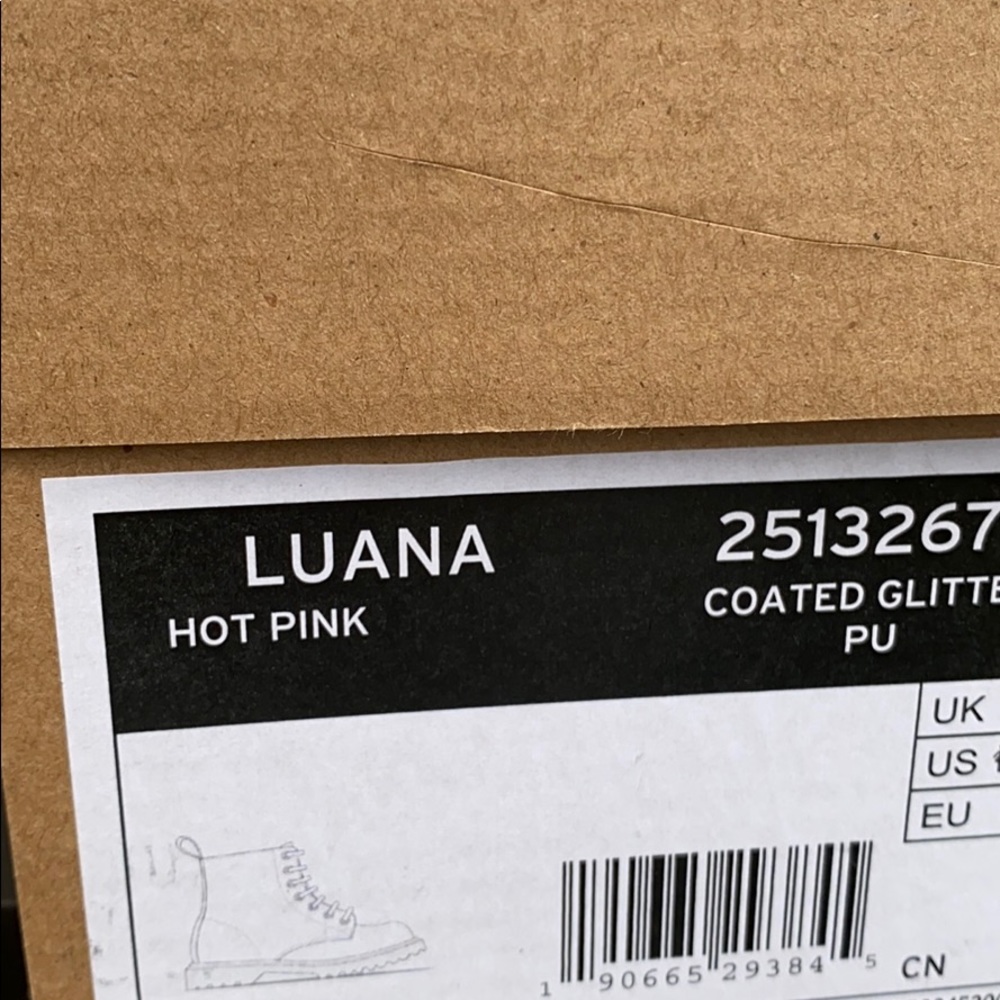 🔥 DR.MARTENS WOMENS LUANA COMBAT BOOT - PINK NWT - Picture 10 of 12